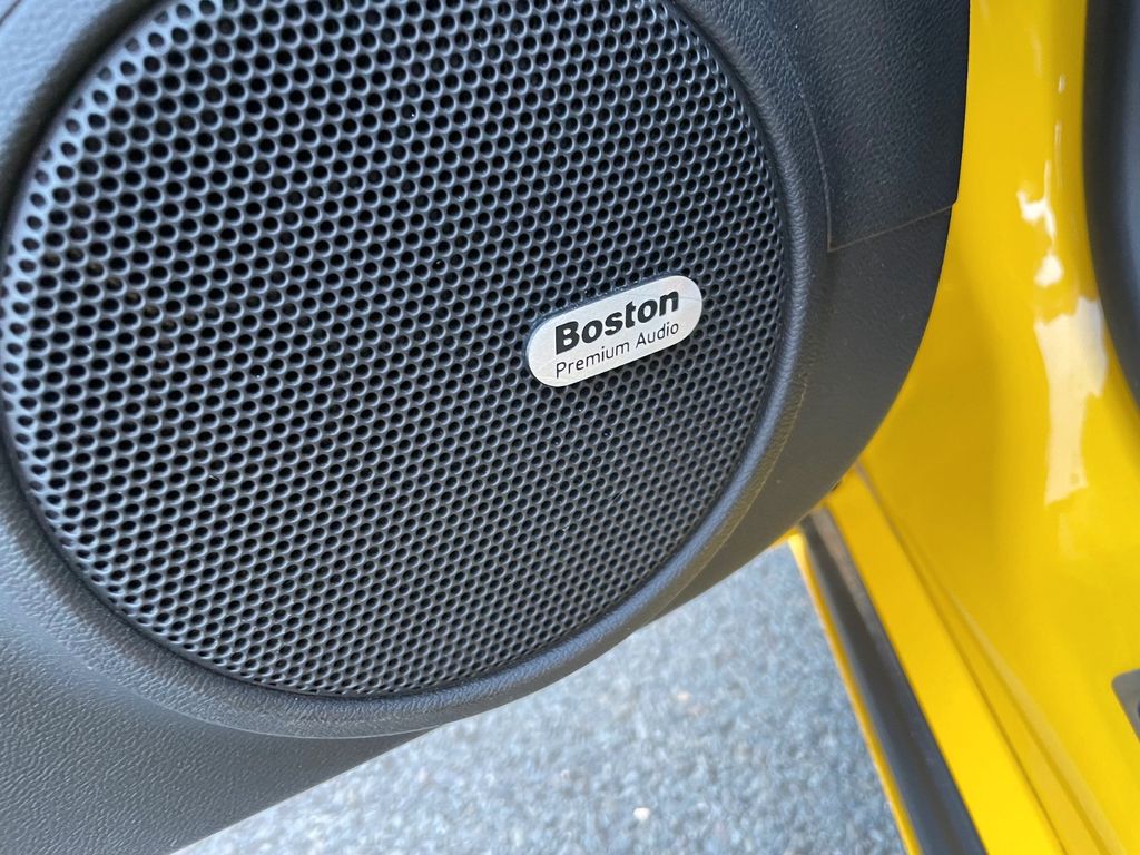 Chevrolet Camaro 2013