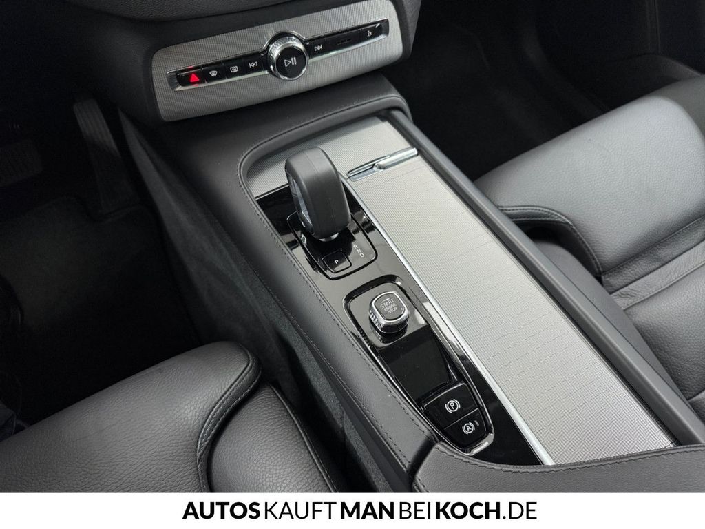 Volvo XC90 2024