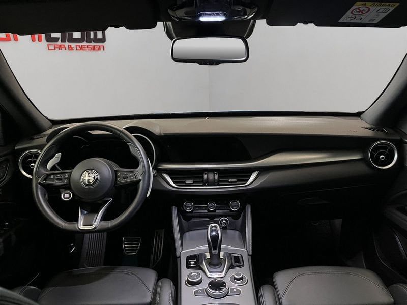 Alfa Romeo Stelvio 2024