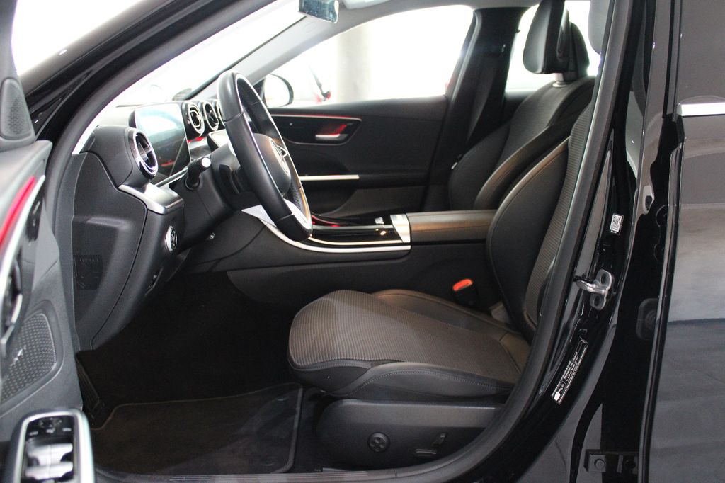 Mercedes-Benz C 200 2024