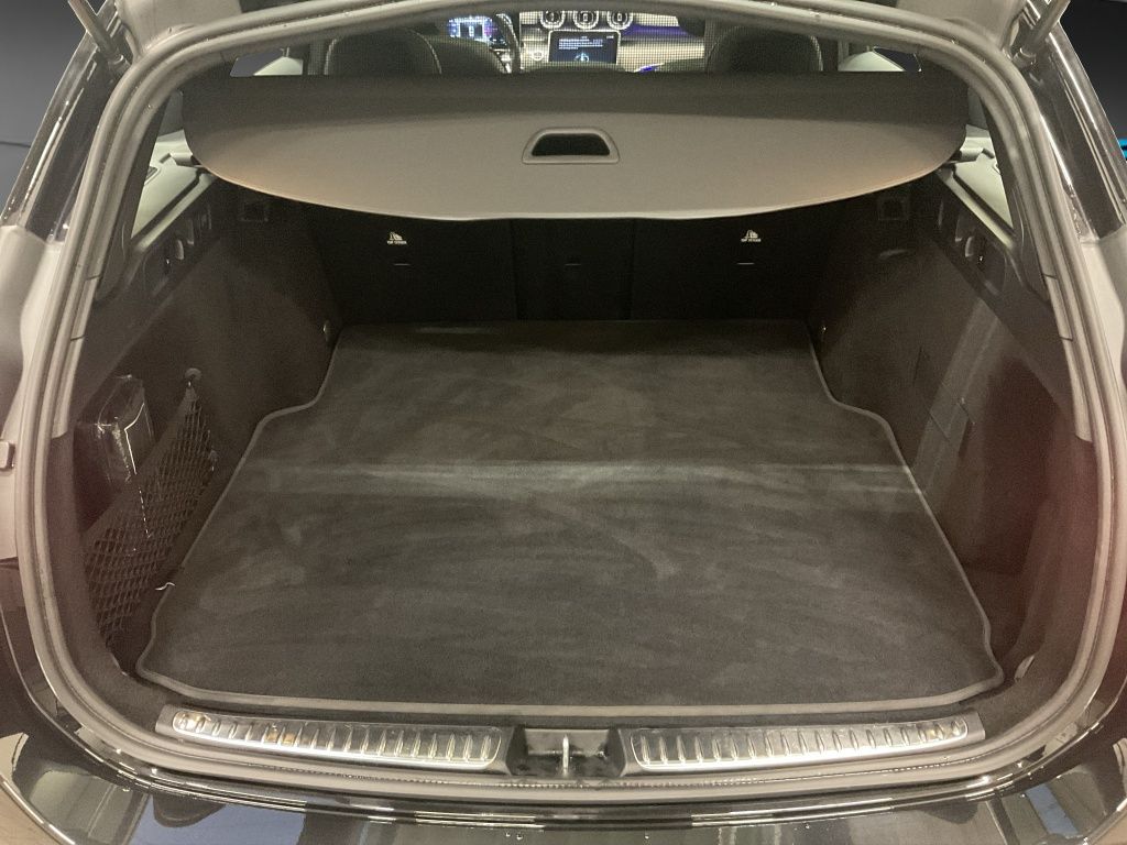 Mercedes-Benz C 300 2021