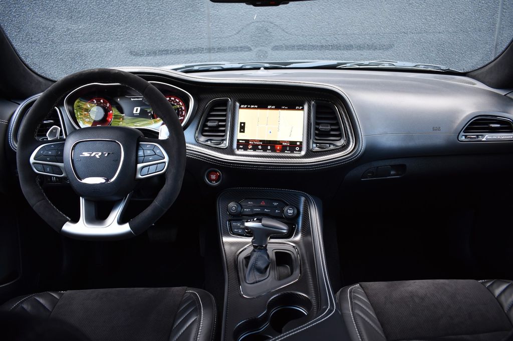 Dodge Challenger 2024