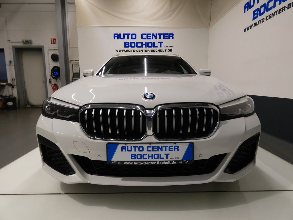 BMW 520 2023