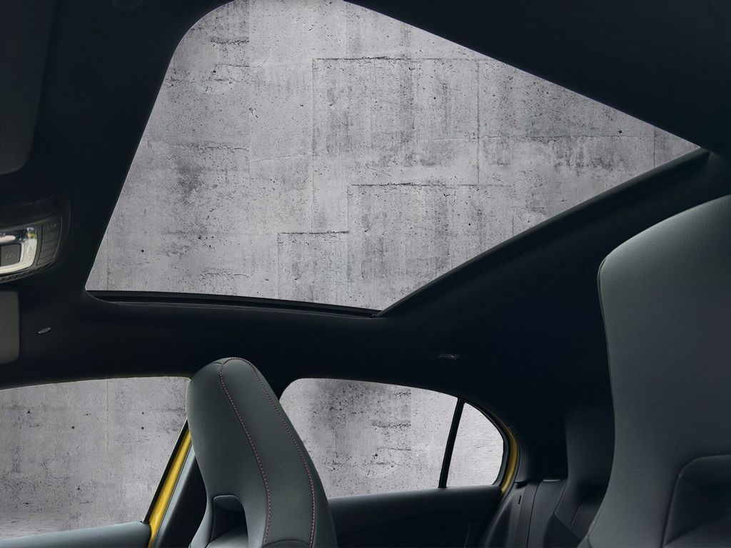 Mercedes-Benz A 200 2024