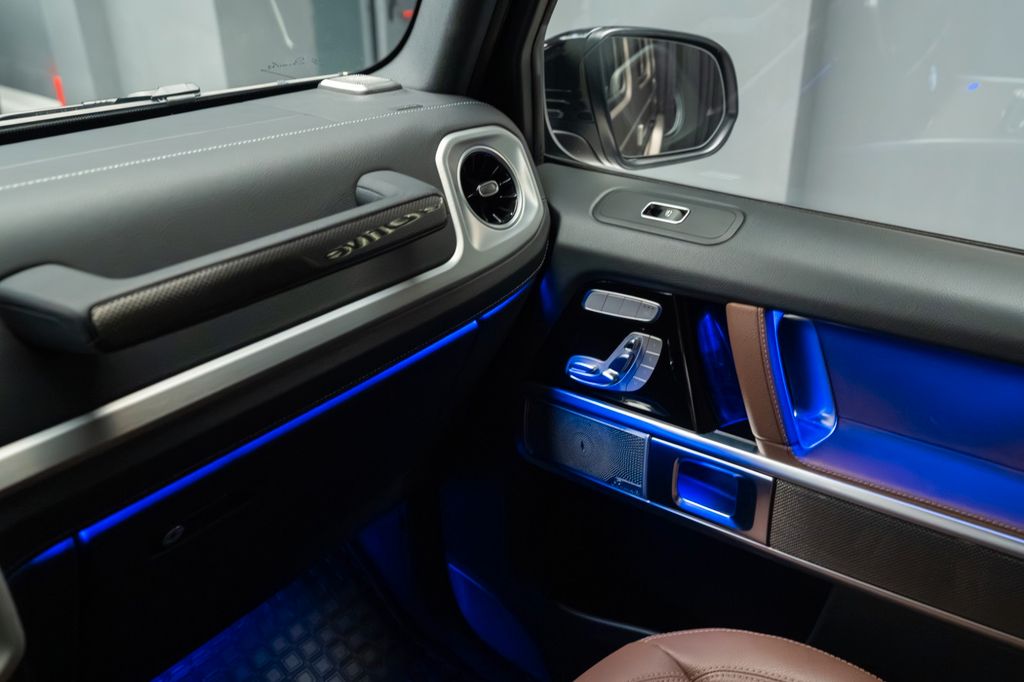 Mercedes-Benz G 400 2023