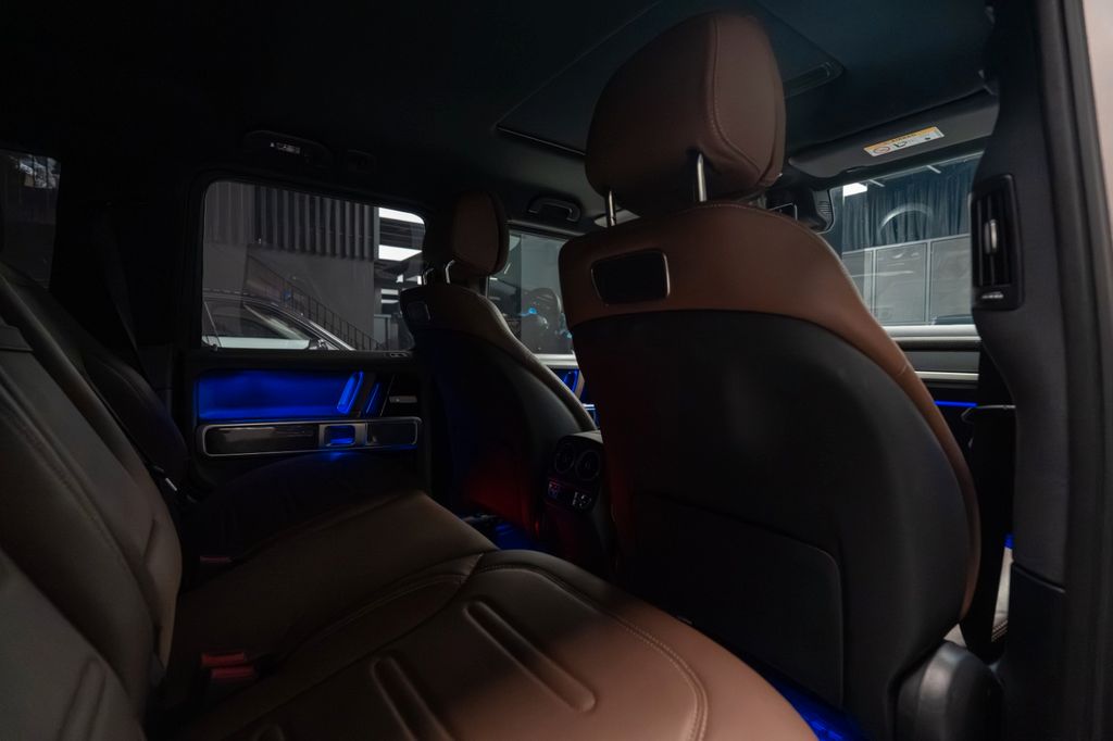 Mercedes-Benz G 400 2023