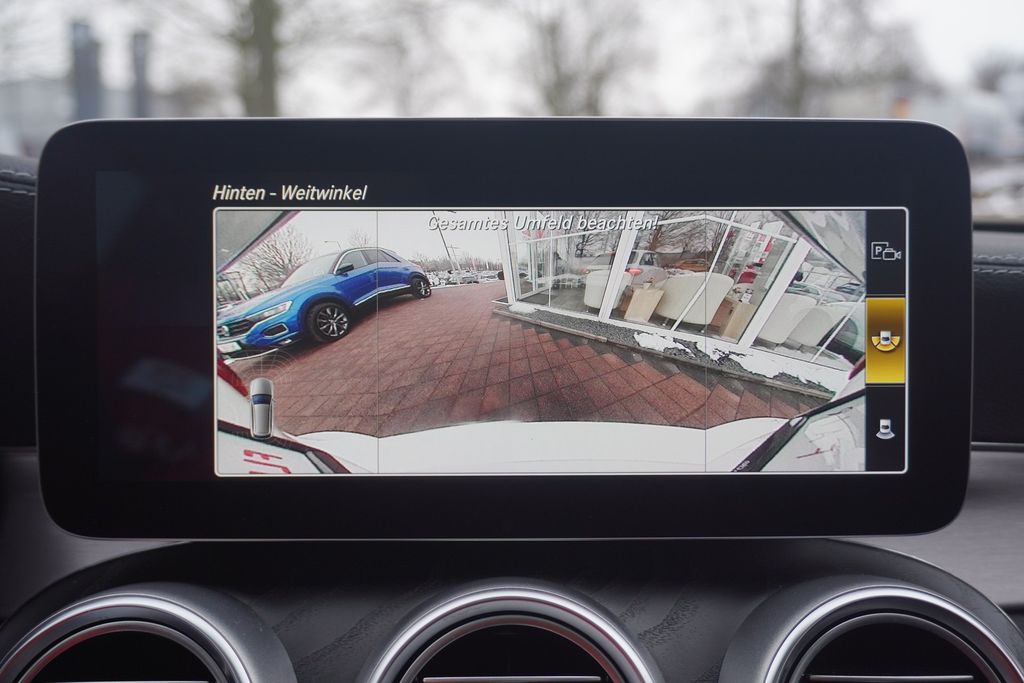 Mercedes-Benz C 300 2020