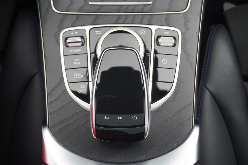 Mercedes-Benz C 300 2020