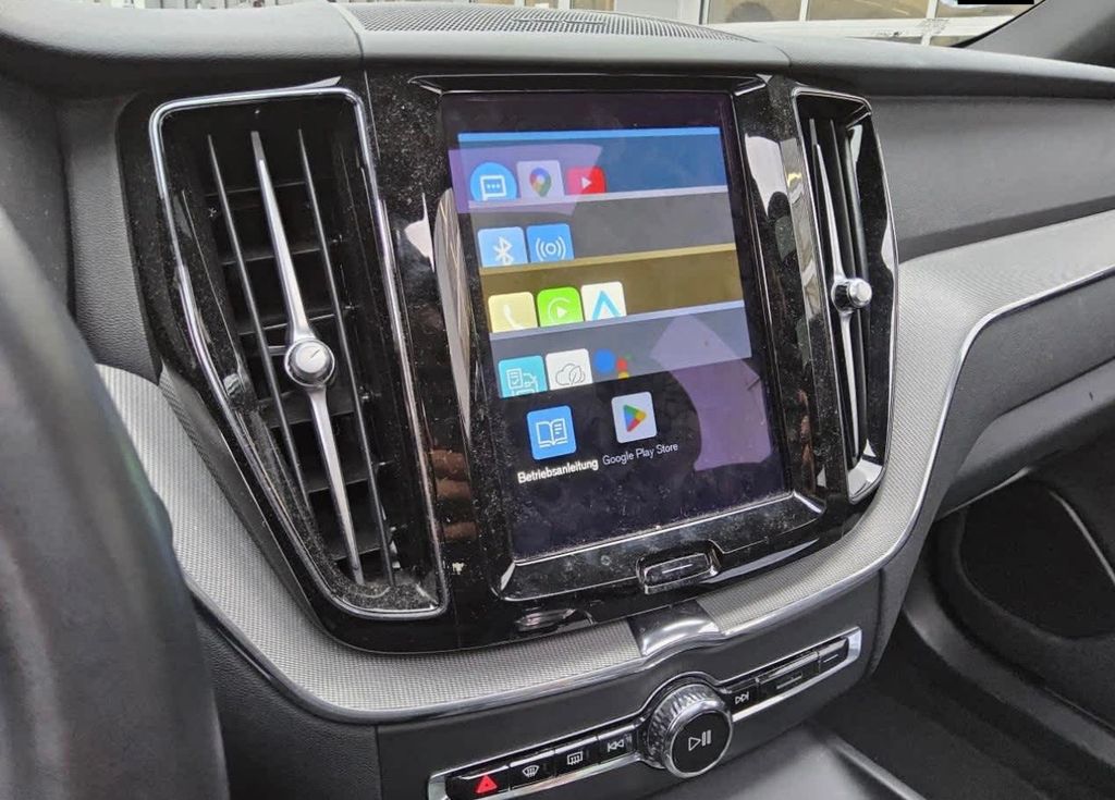 Volvo XC60 2022