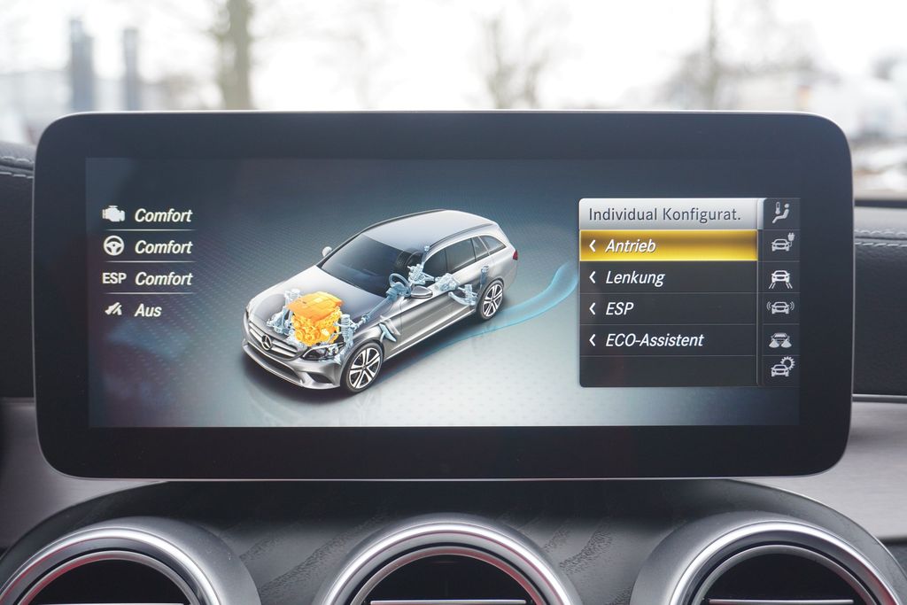 Mercedes-Benz C 300 2020