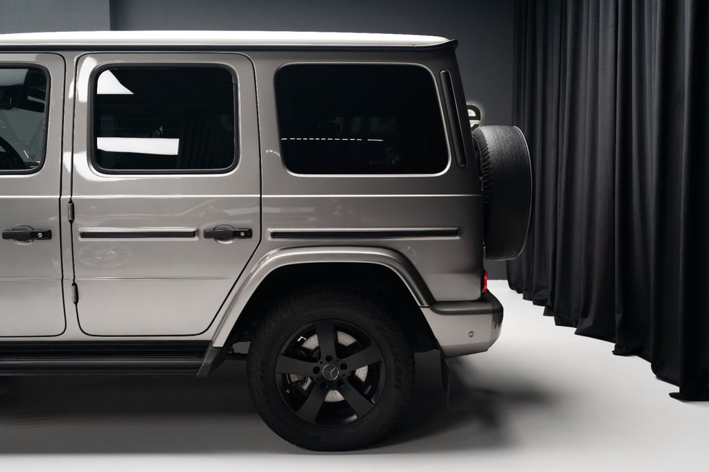 Mercedes-Benz G 400 2023
