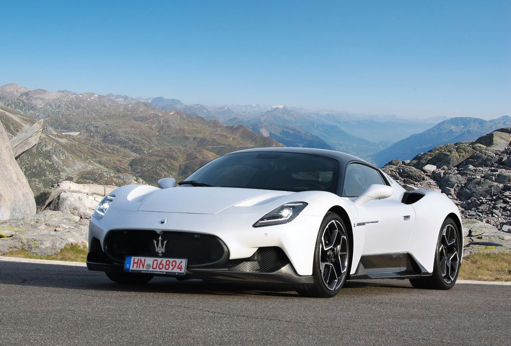 Maserati MC20 2022