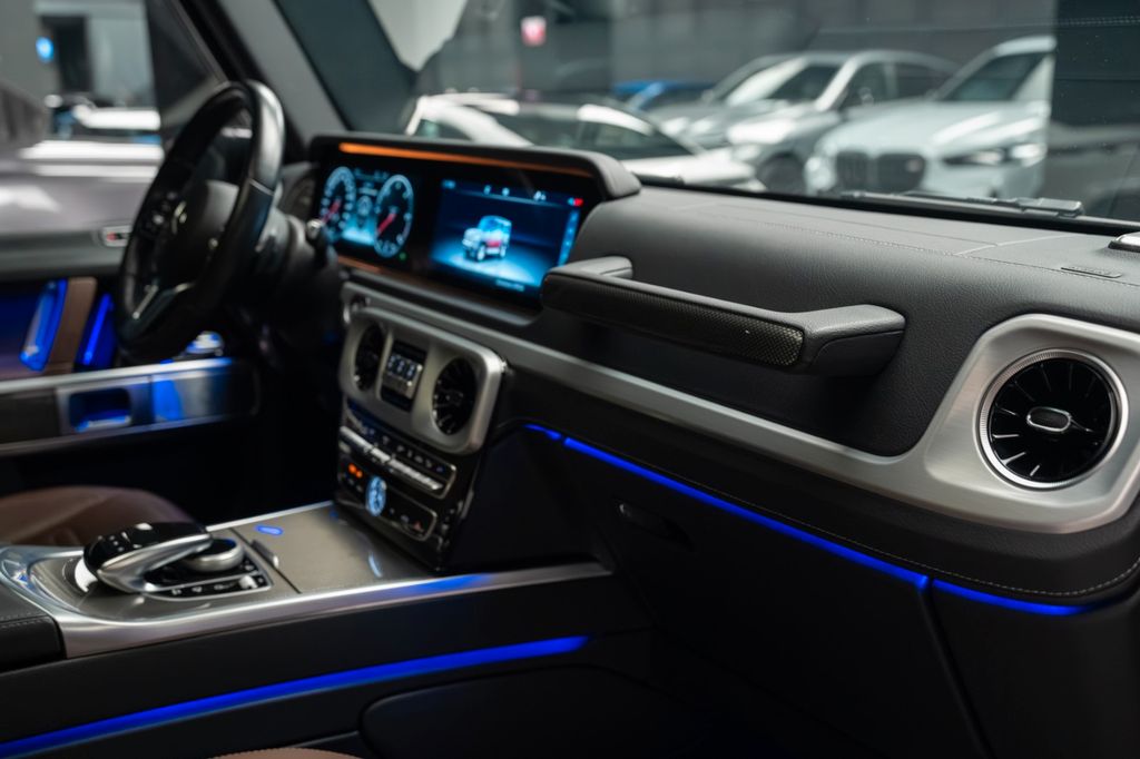 Mercedes-Benz G 400 2023