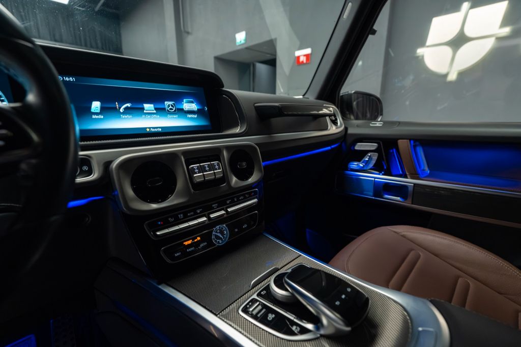 Mercedes-Benz G 400 2023