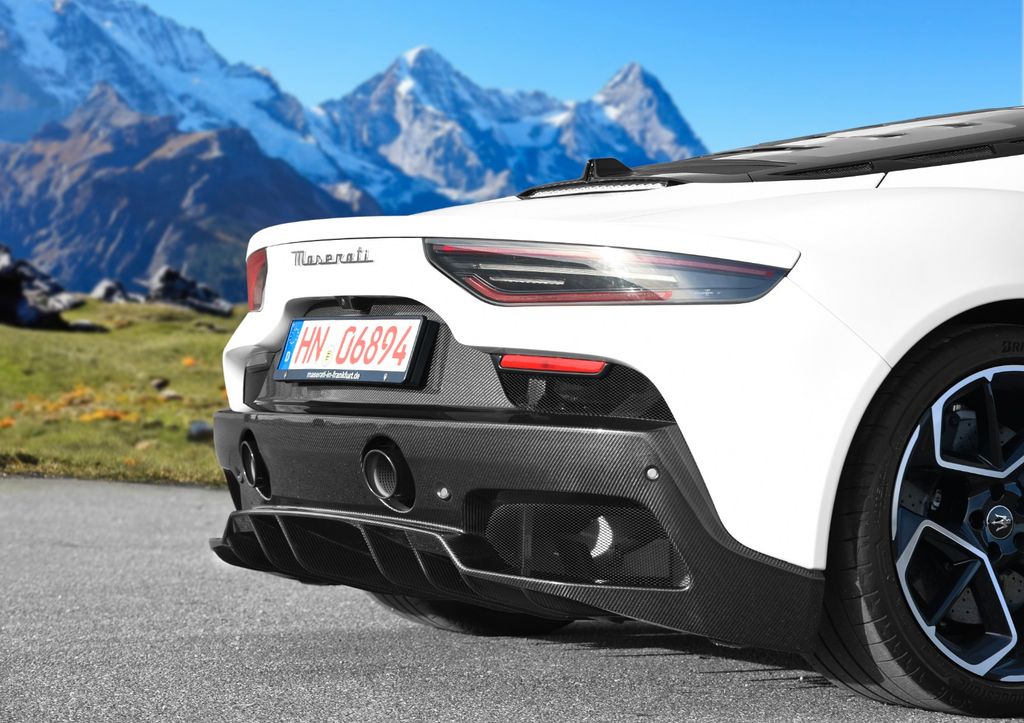 Maserati MC20 2022
