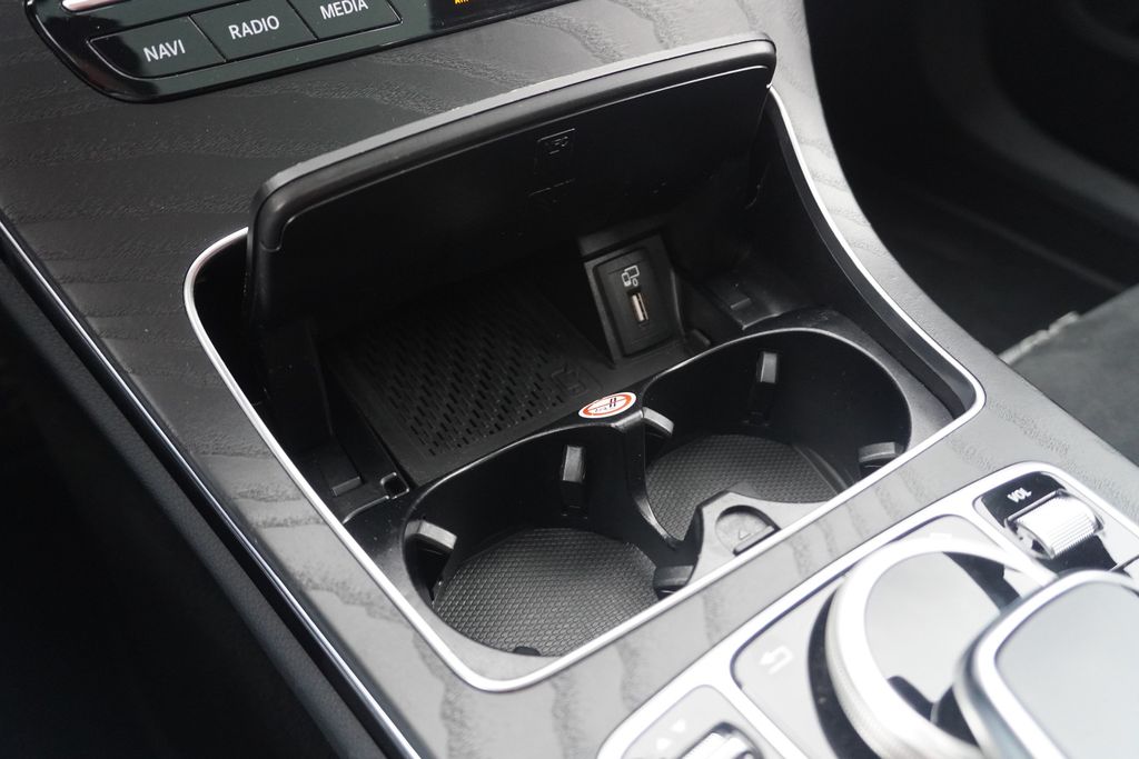 Mercedes-Benz C 300 2020