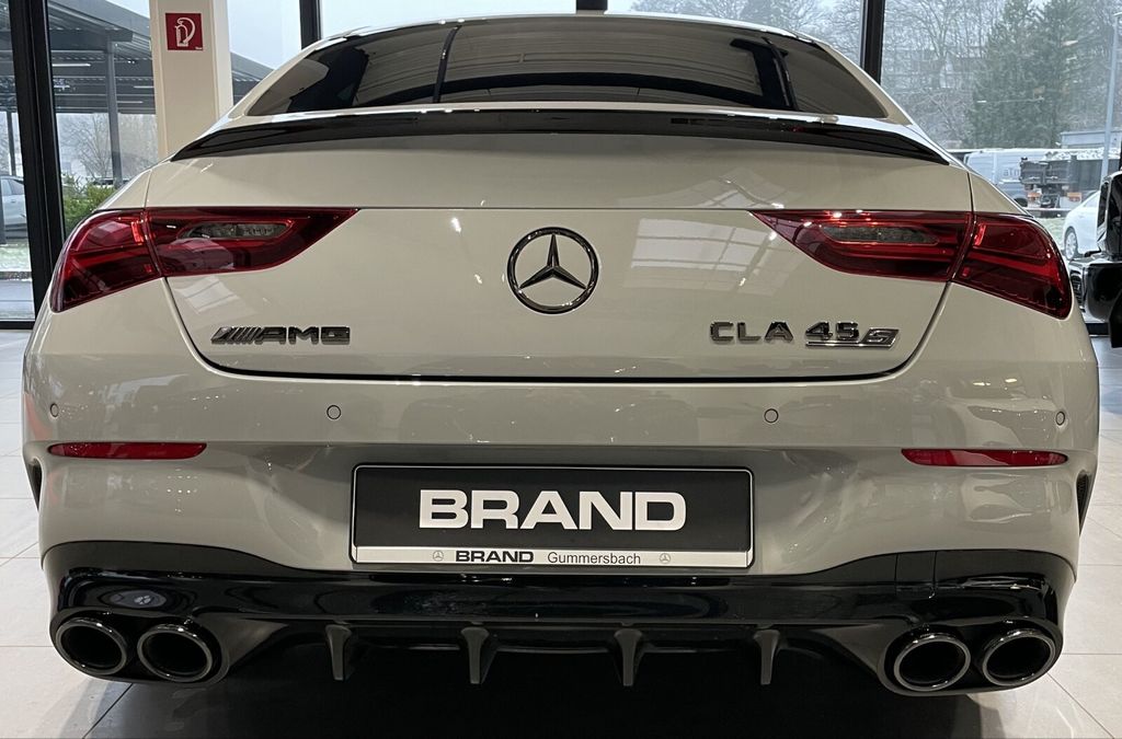 Mercedes-Benz CLA 45 AMG 2025