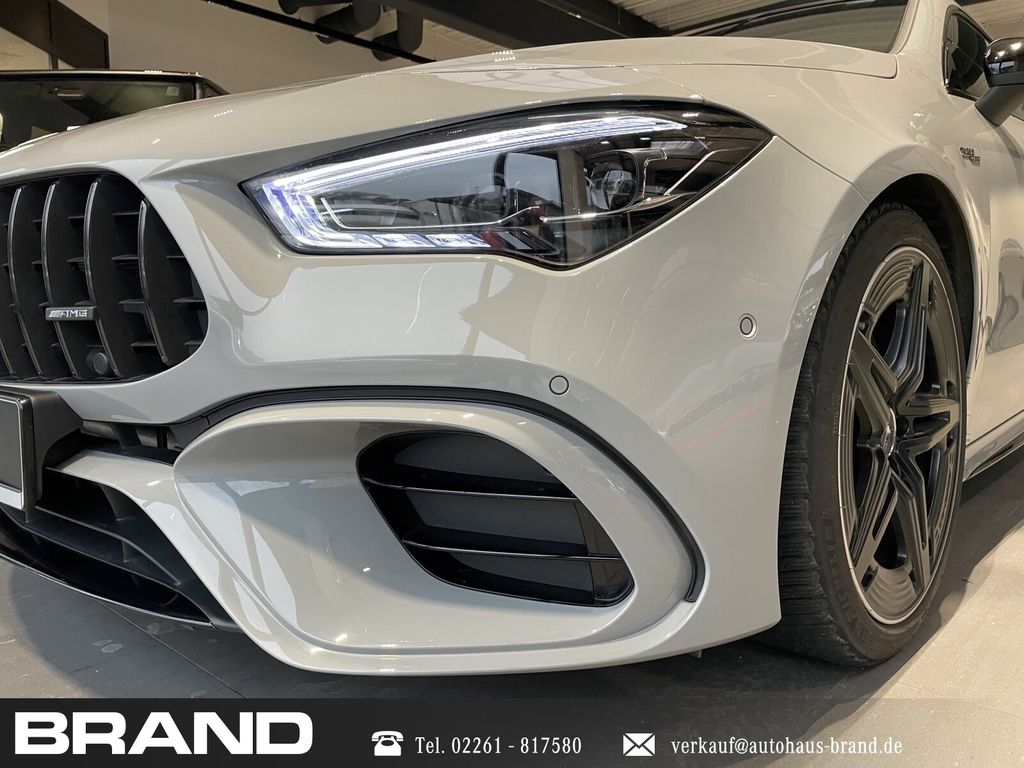 Mercedes-Benz CLA 45 AMG 2025