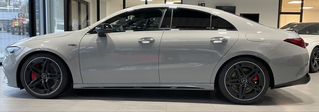 Mercedes-Benz CLA 45 AMG 2025