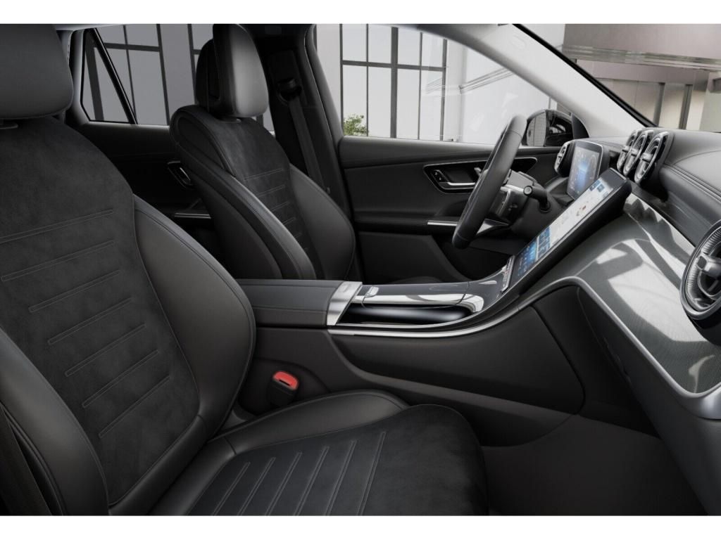 Mercedes-Benz GLC 300 2025