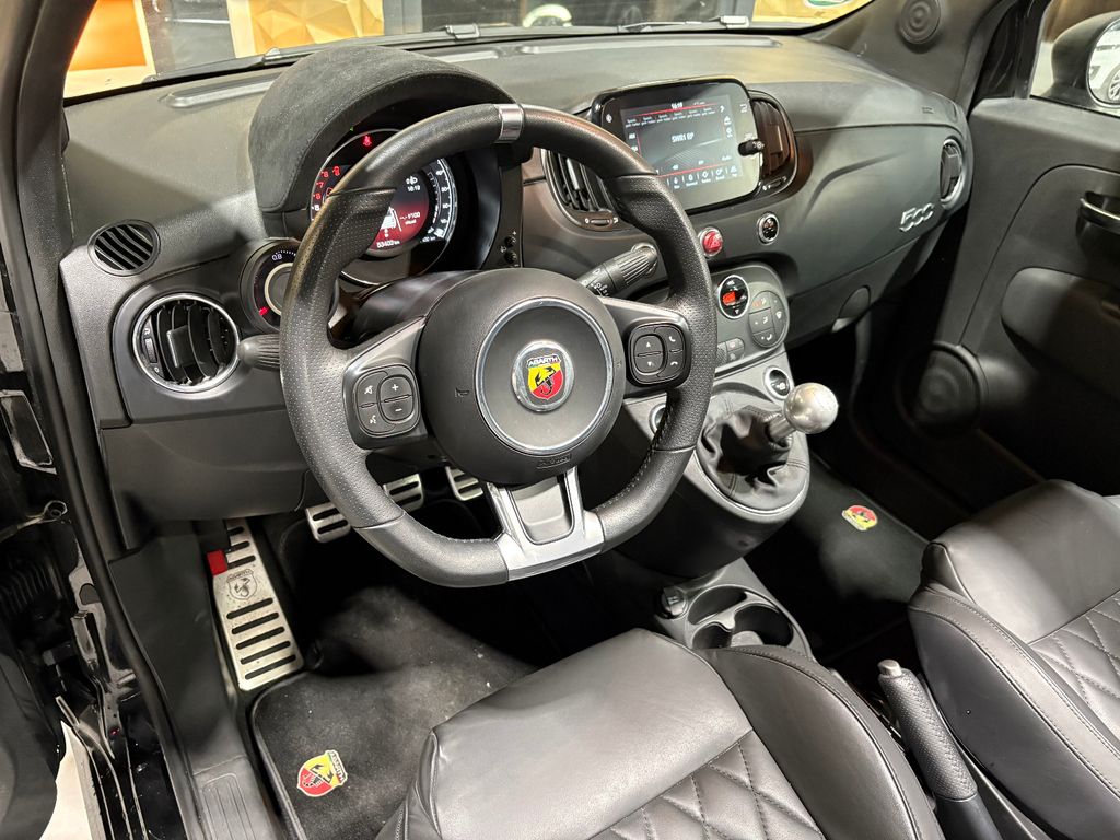 Fiat 500C 2023