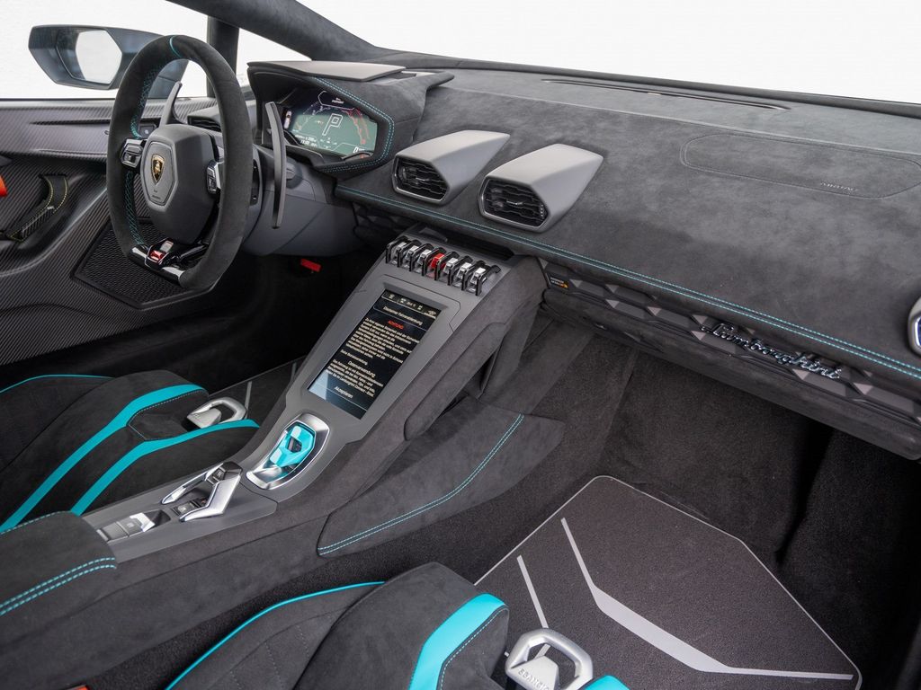 Lamborghini Huracán 2024