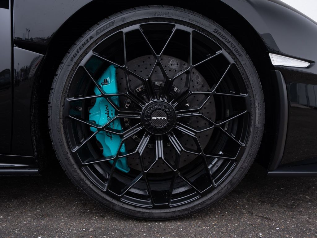 Lamborghini Huracán 2024