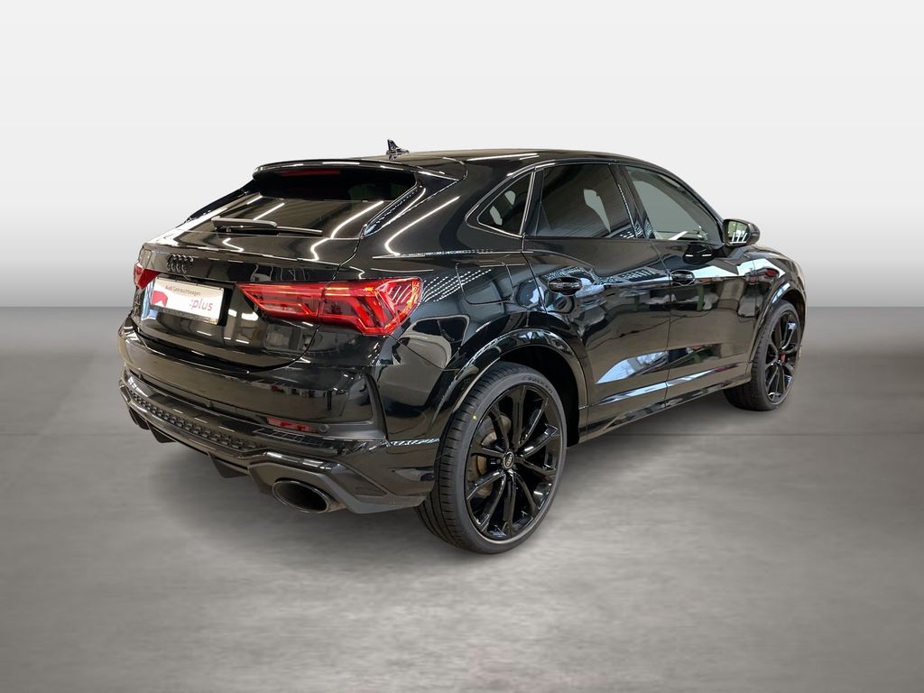 Audi RSQ3 2022