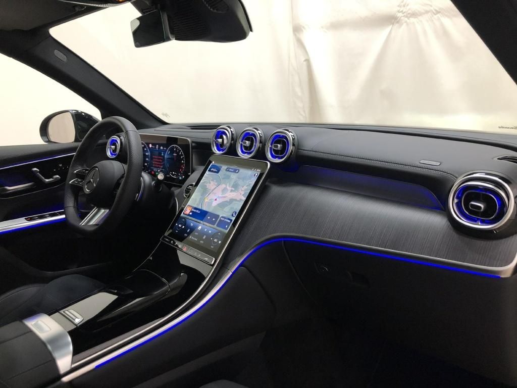 Mercedes-Benz GLC 300 2025