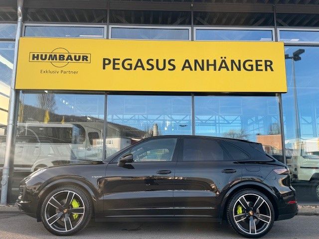 Porsche Cayenne 2021