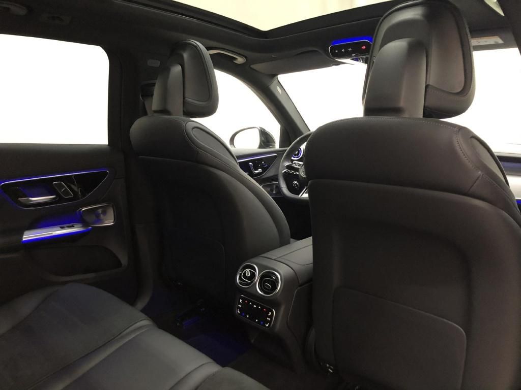 Mercedes-Benz GLC 300 2025