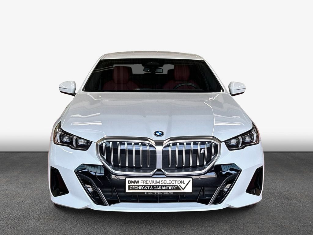 BMW i5 2024