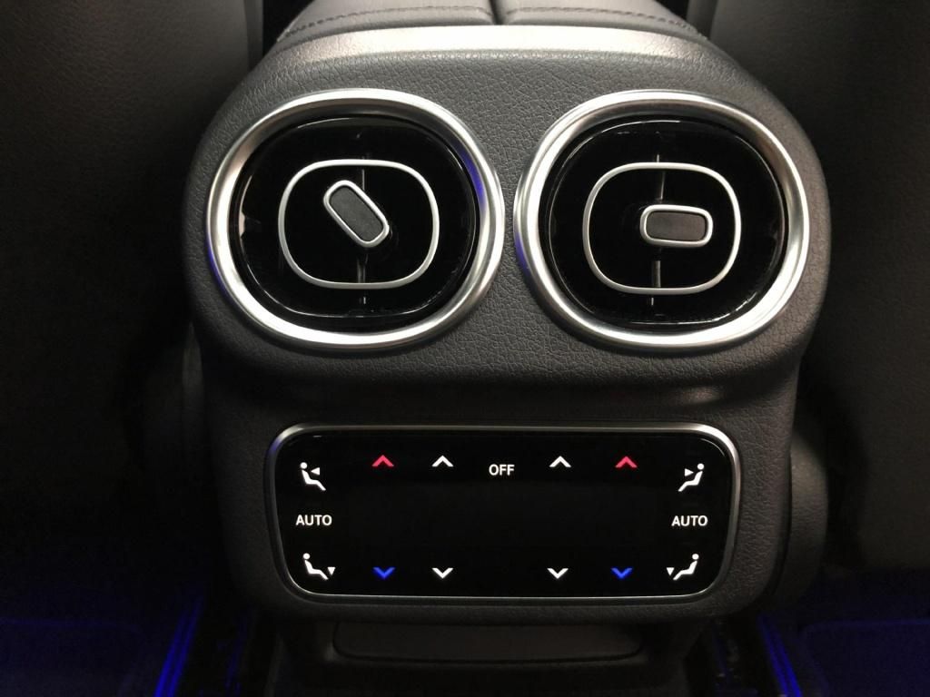 Mercedes-Benz GLC 300 2025