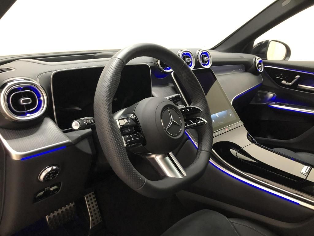 Mercedes-Benz GLC 300 2025