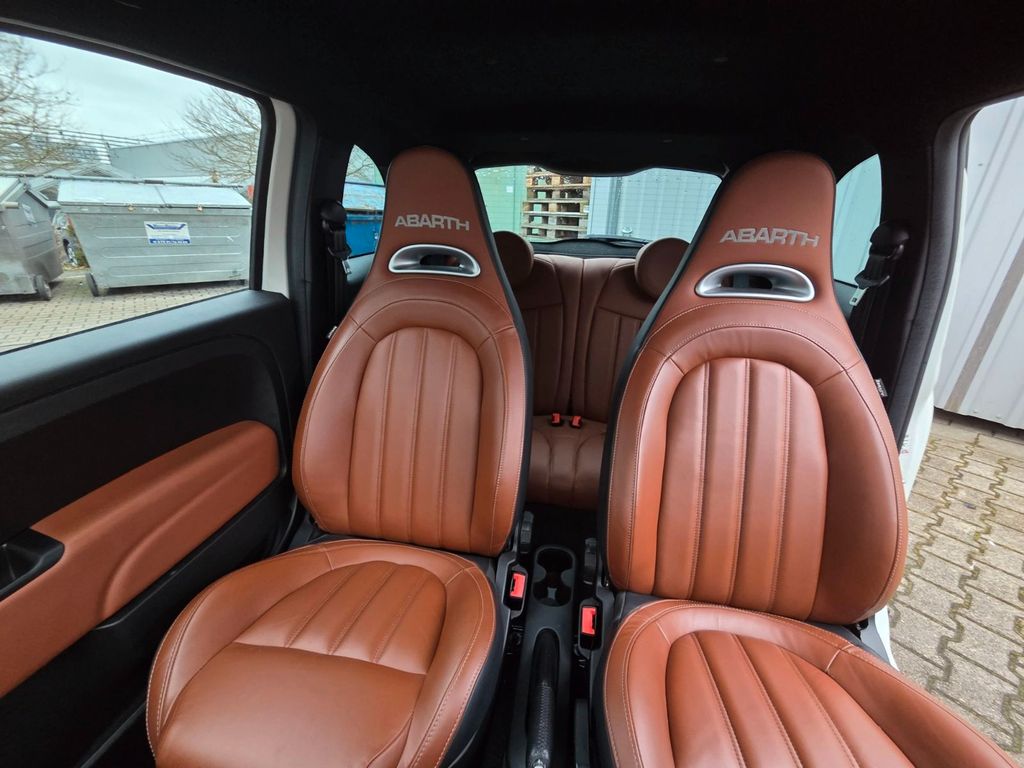 Abarth 595 2021