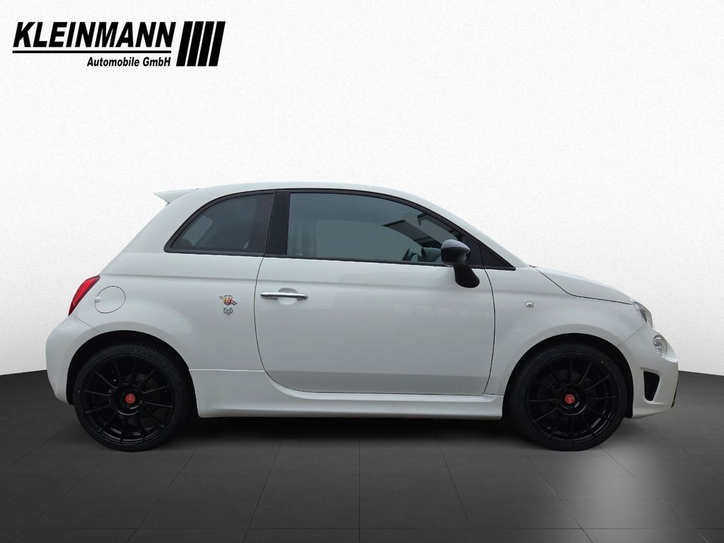 Abarth 595 2021