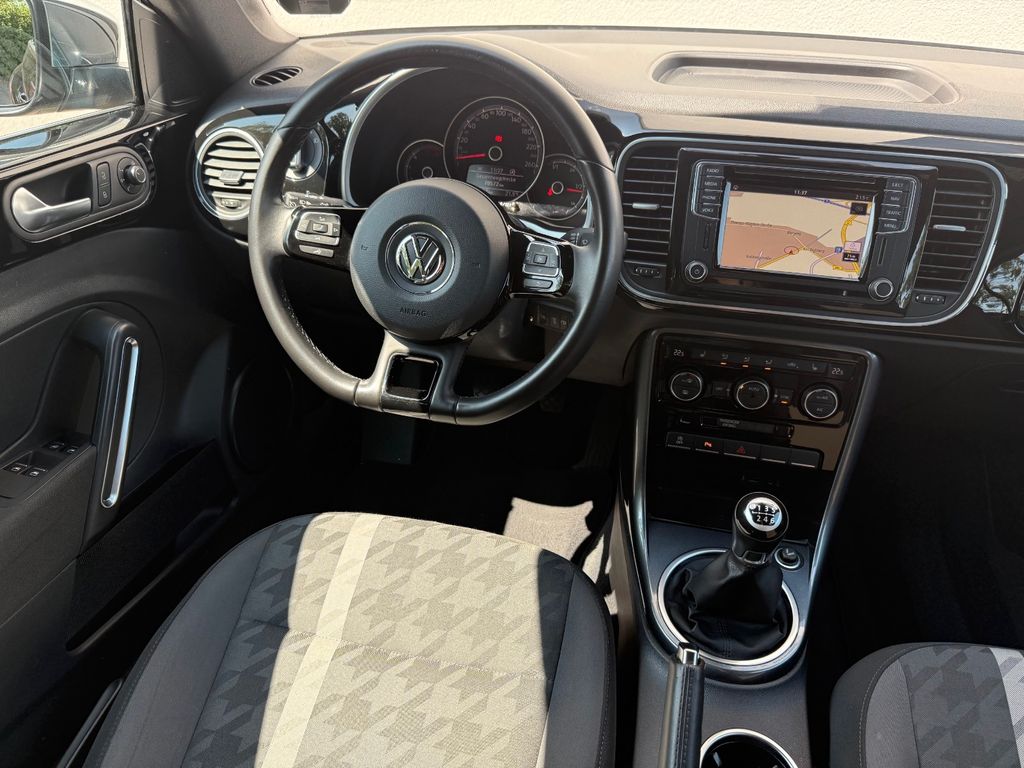 Volkswagen Beetle 2017