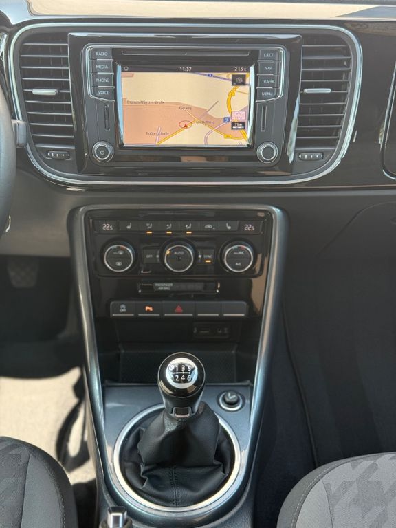 Volkswagen Beetle 2017