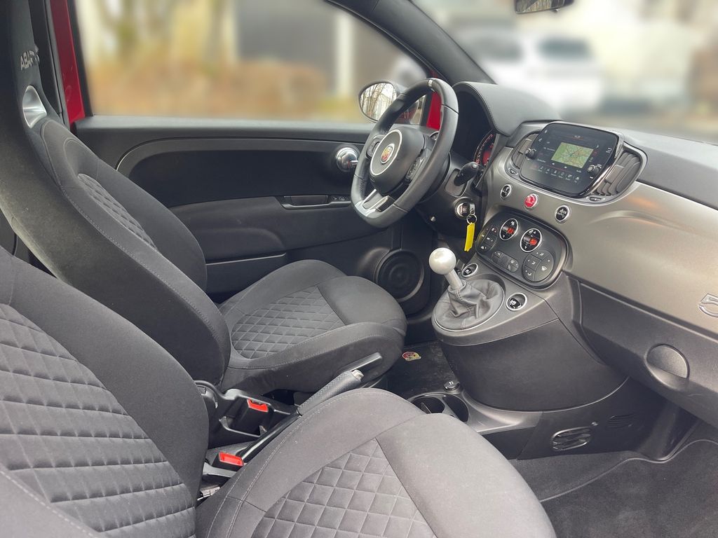 Abarth 595 2022
