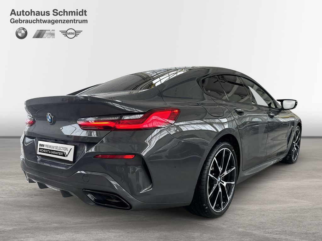 BMW M850 2023