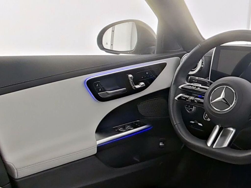 Mercedes-Benz C 200 2025