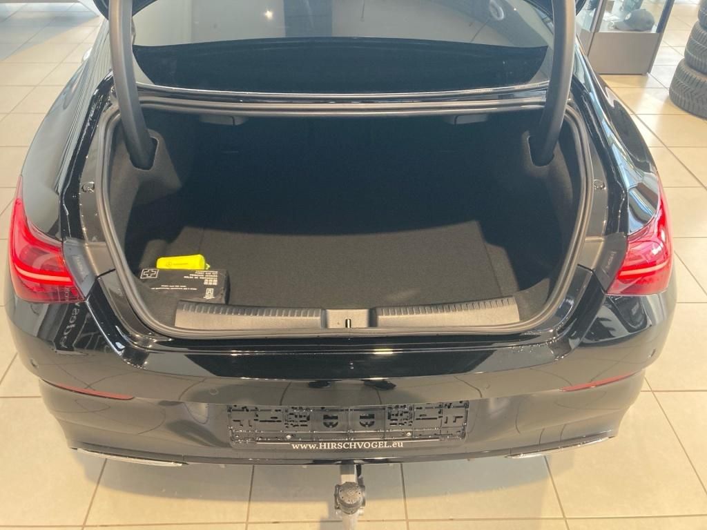 Mercedes-Benz CLA 220 2025