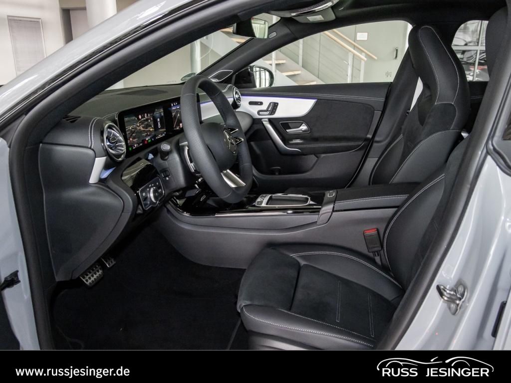 Mercedes-Benz CLA 250 2025