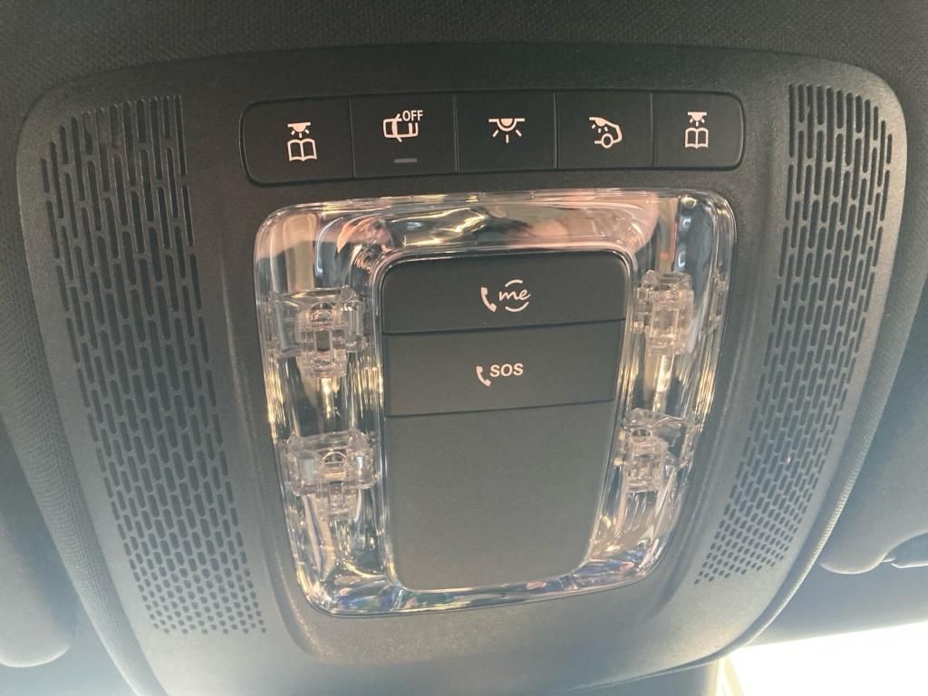 Mercedes-Benz CLA 220 2025