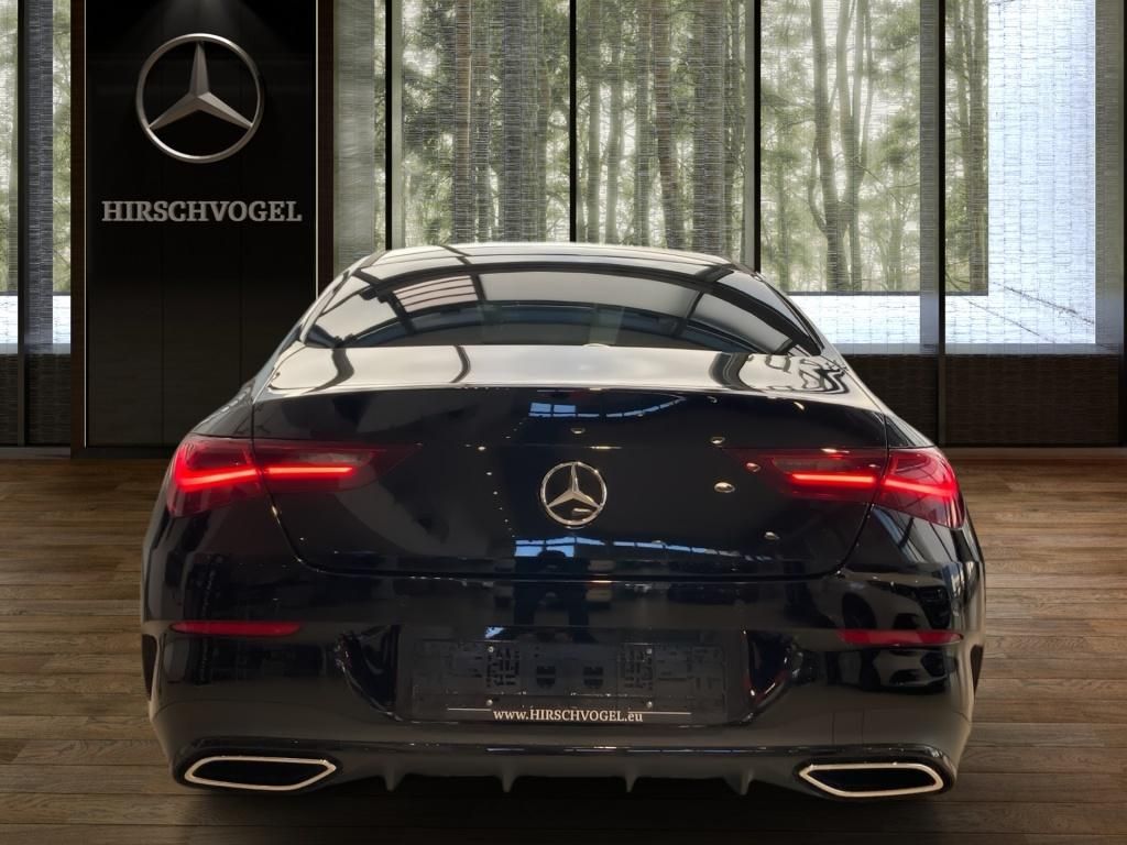 Mercedes-Benz CLA 220 2025