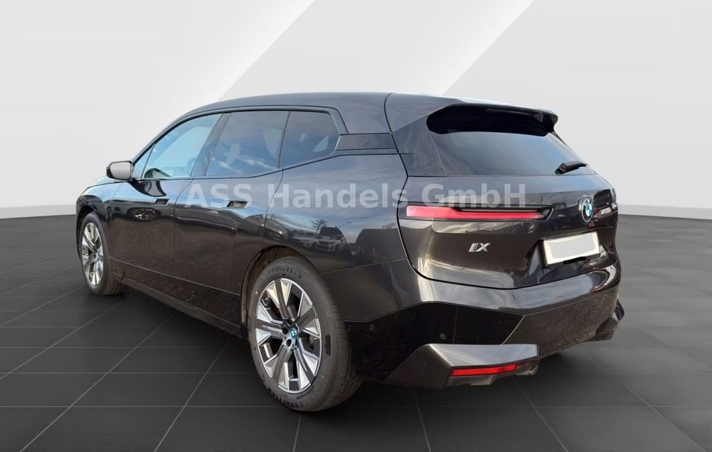 BMW iX 2022