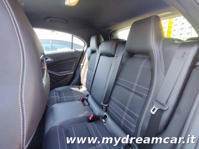 Mercedes-Benz A 180 2014