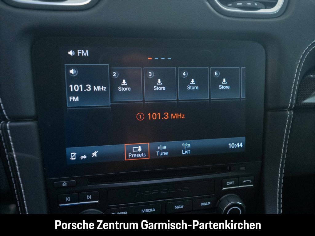 Porsche Boxster 2024