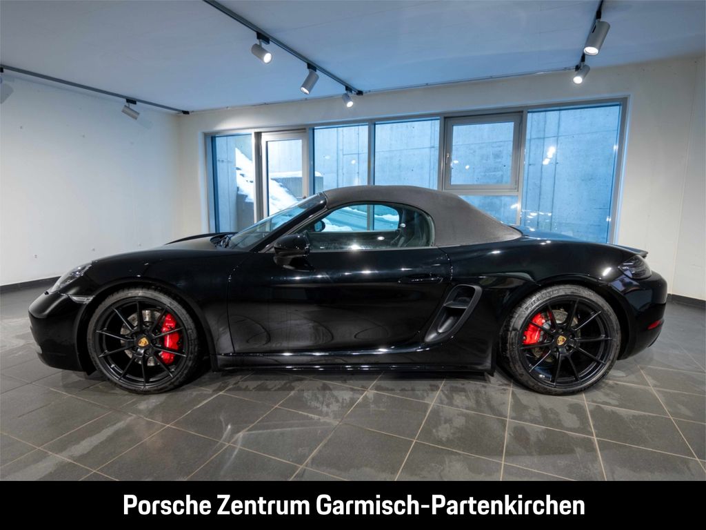 Porsche Boxster 2024