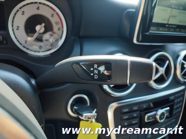 Mercedes-Benz A 180 2014
